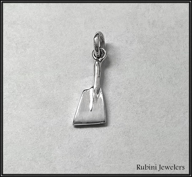 Extra Small Rowing Hatchet Necklace/Charm – Rubini Inc.