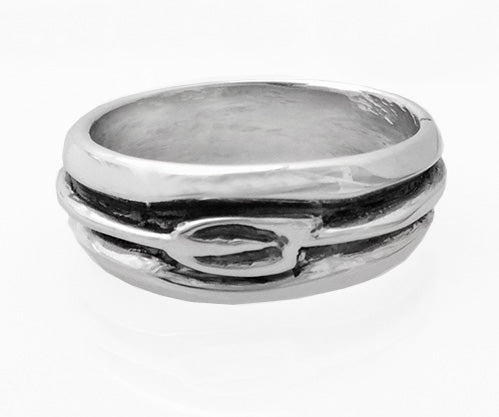 Band with Carved Tulip Oar Ring by Rubini Jewelers