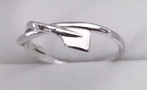 Rowing Ring Twisted Band with Rowing Hatchet Oar Blade by Rubini Jewelers